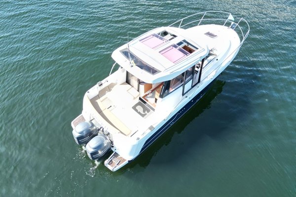 2014 Jeanneau 855 Merry Fisher