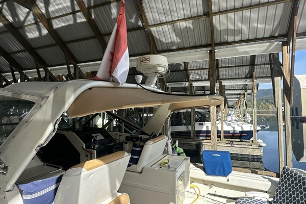 1988 Tiara Yachts 3300 Open