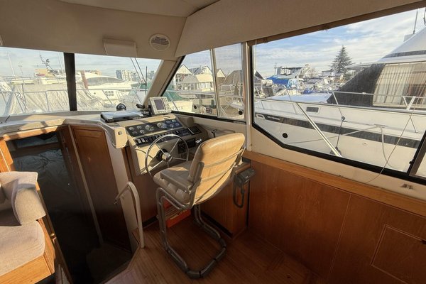 1998 Bayliner 4087