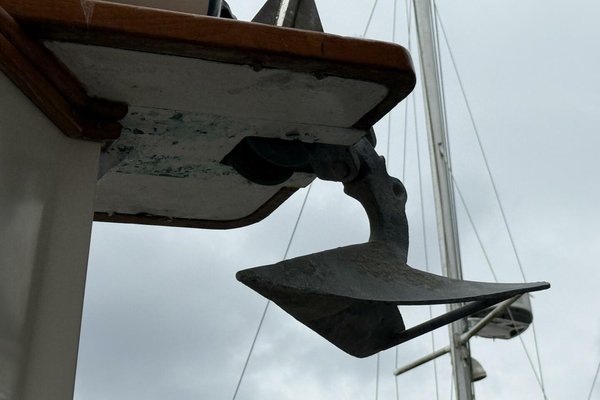 1974 Grand Banks 32