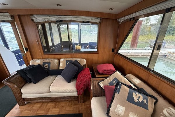 1989 Jefferson 52 Victory Yacht