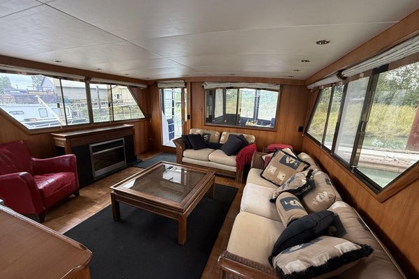 1989 Jefferson 52 Victory Yacht