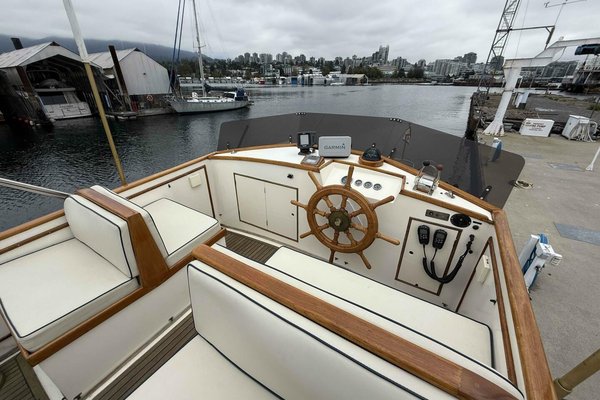 1974 Grand Banks 36 Classic