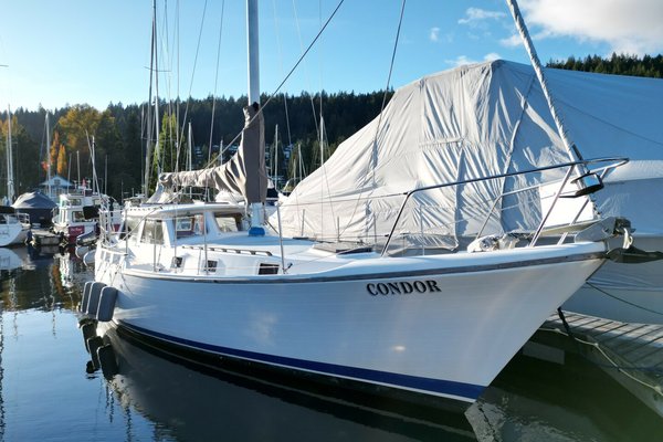 1981 Truant 37 Raised Pilothouse - CONDOR | Yacht BC Yacht Sales