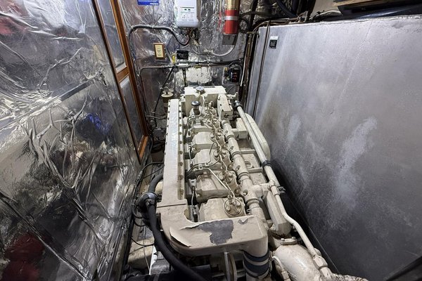 1989 Jefferson 52 Victory Yacht