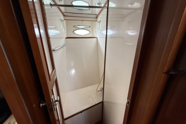 1989 Jefferson 52 Victory Yacht