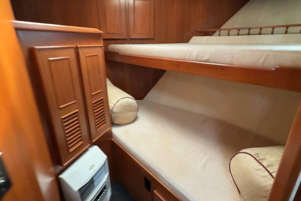 1989 Jefferson 52 Victory Yacht