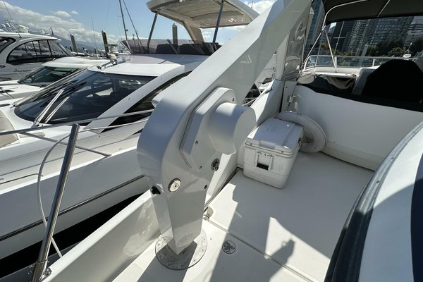 2000 Bayliner 5288