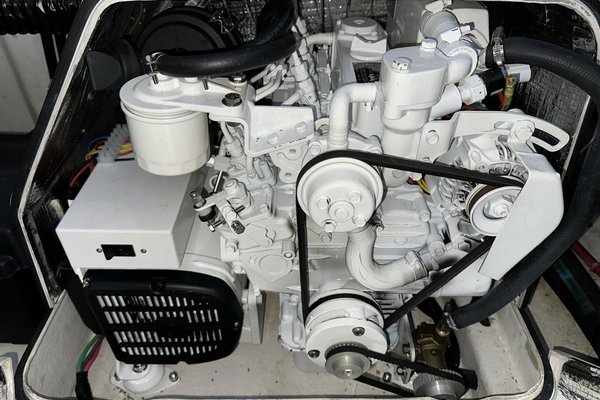 2000 Bayliner 5288