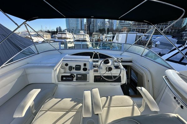2000 Bayliner 5288