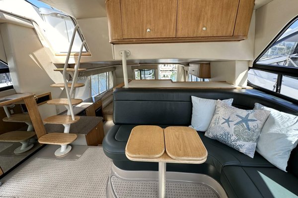 2000 Bayliner 5288
