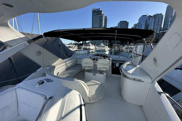 2000 Bayliner 5288