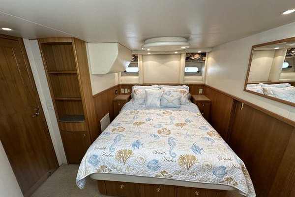 2000 Bayliner 5288