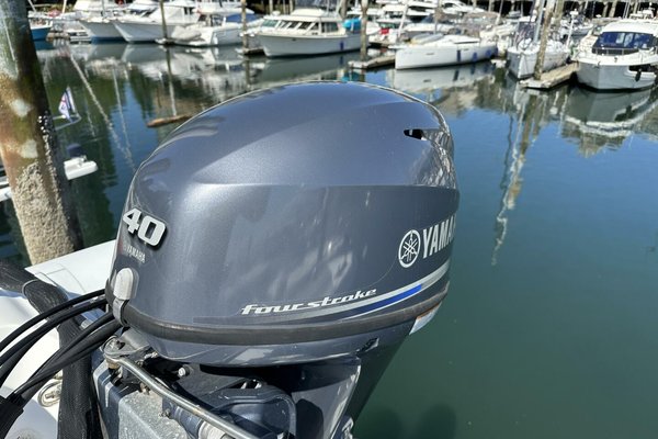 2000 Bayliner 5288