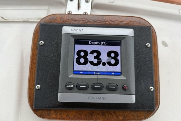 1988 Ocean Alexander 40 Tri Cabin