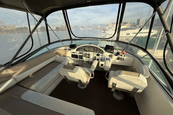 1998 Bayliner 4087