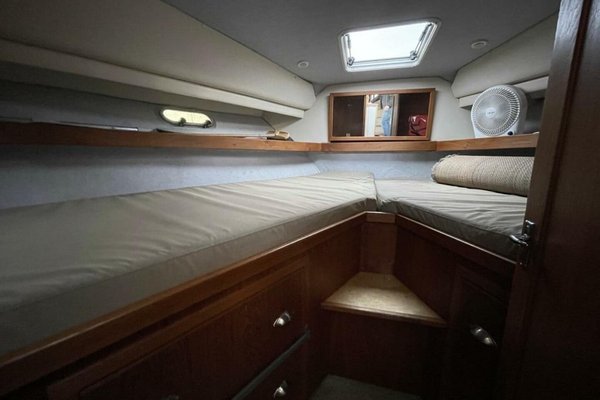 1998 Bayliner 4087
