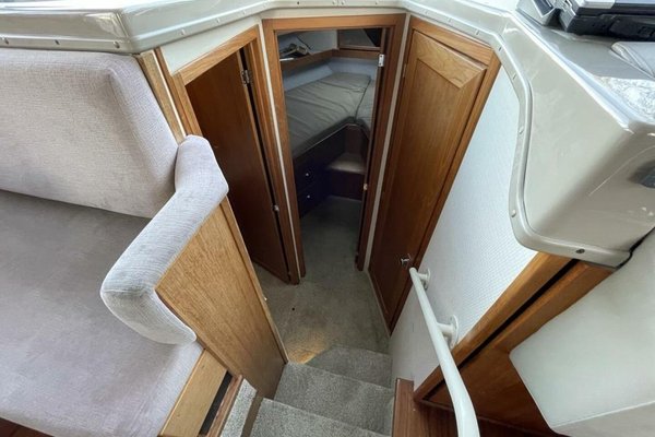 1998 Bayliner 4087