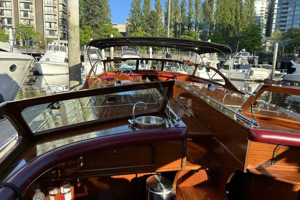 1946 Stephens Brothers Triple Cockpit