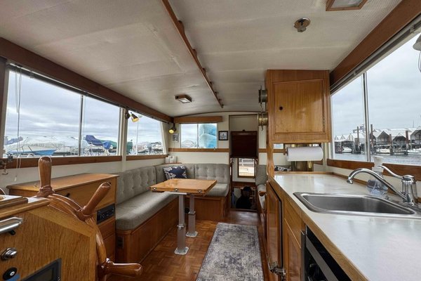 1974 Grand Banks 36 Classic