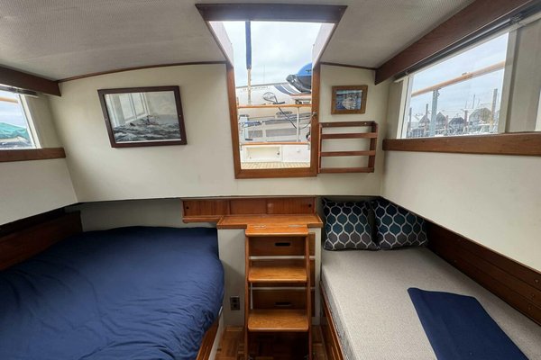 1974 Grand Banks 36 Classic