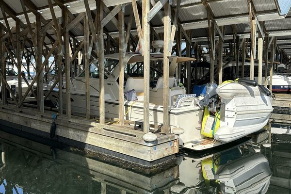 1988 Tiara Yachts 3300 Open