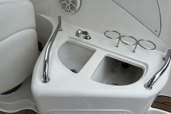 2002 Sea Ray 280 Sundancer