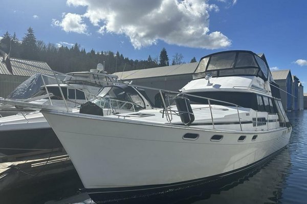 1991 Bayliner 3888