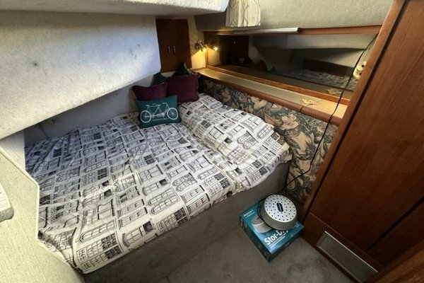 1991 Bayliner 3888