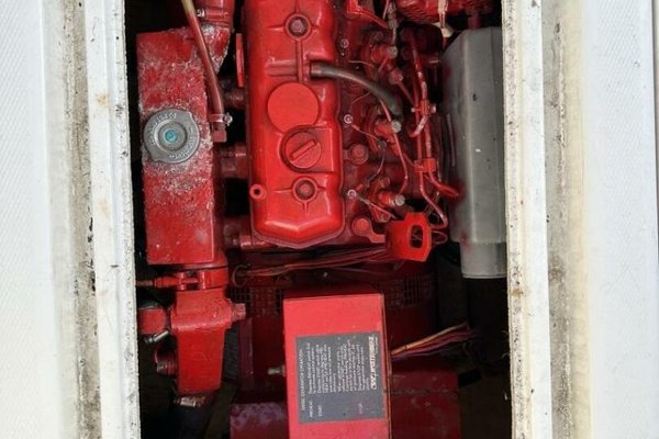 1991 Bayliner 3888