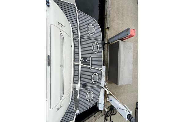 2003 Sea Ray 450 Express Bridge
