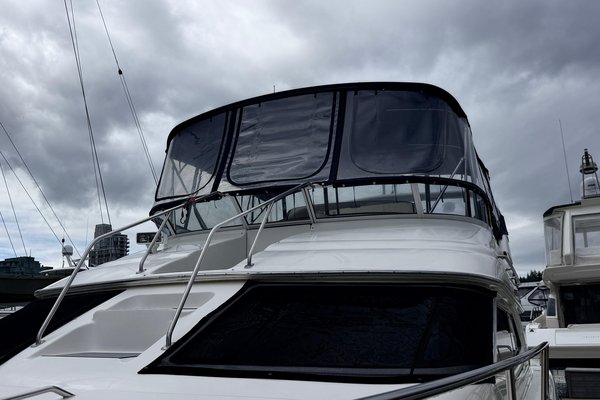 2003 Sea Ray 450 Express Bridge