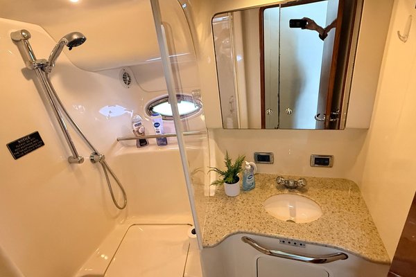 2003 Sea Ray 450 Express Bridge