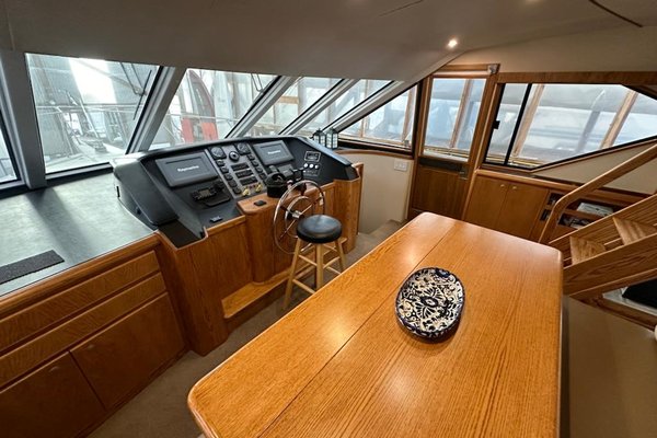1993 West Bay 52
