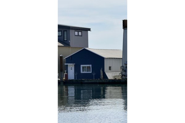 2000 Custom Boathouse