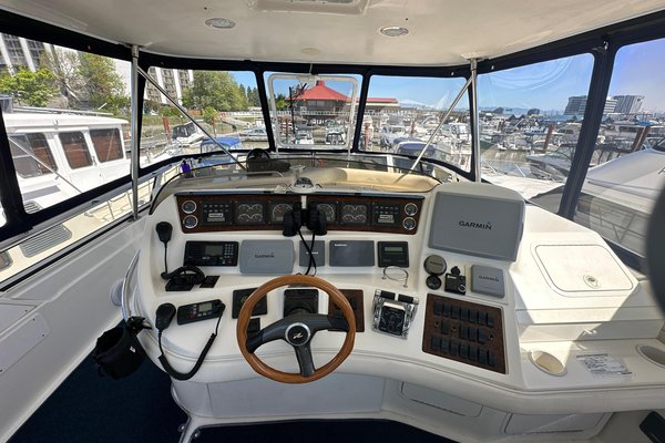 2000 Sea Ray 480 Sedan Bridge