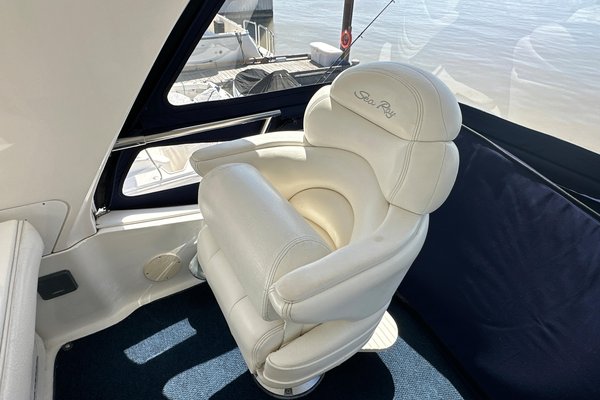 2000 Sea Ray 480 Sedan Bridge