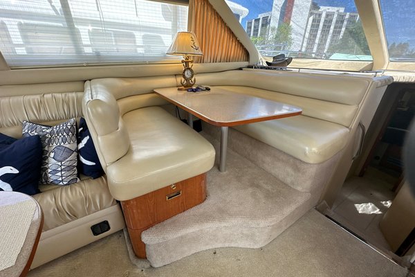 2000 Sea Ray 480 Sedan Bridge