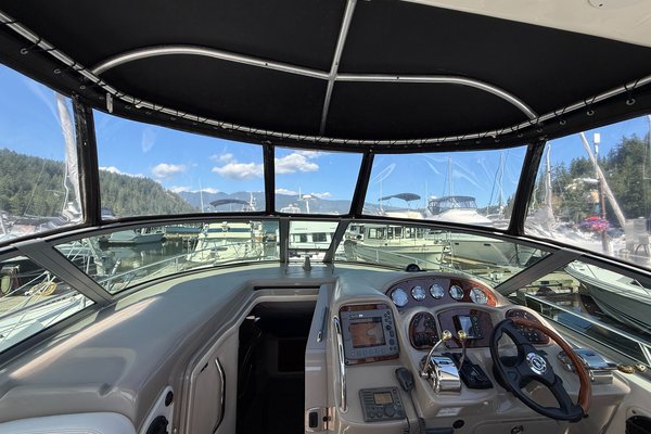 2007 Sea Ray 320 Sundancer