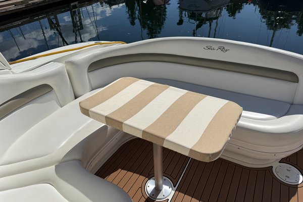 2007 Sea Ray 320 Sundancer