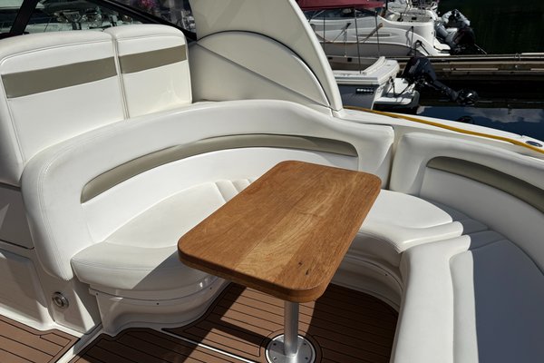 2007 Sea Ray 320 Sundancer