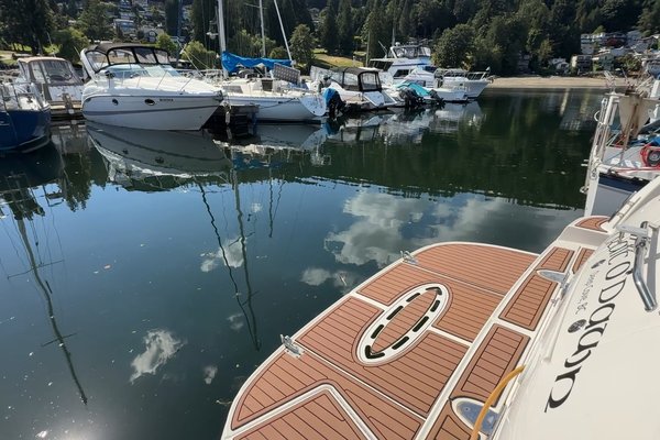 2007 Sea Ray 320 Sundancer