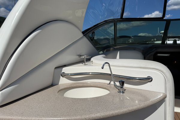 2007 Sea Ray 320 Sundancer