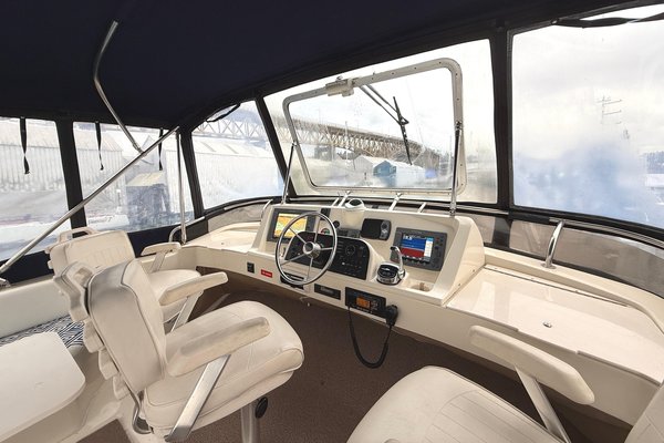 2006 Mainship 34 Trawler