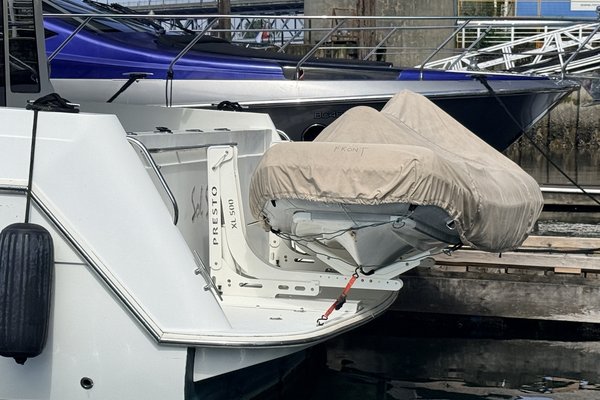 2007 Navigator 4800