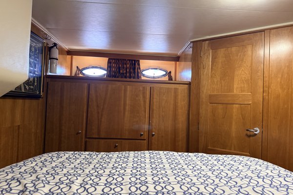 2007 Navigator 4800