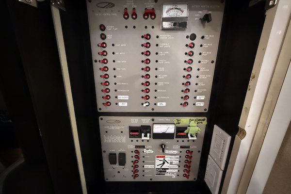 1996 Maxum 3900 SCR
