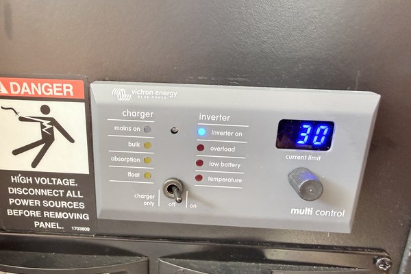 2003 Meridian 341 Sedan