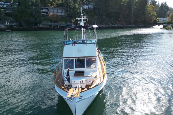 1974 Grand Banks 36 Classic