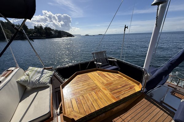 1974 Grand Banks 36 Classic